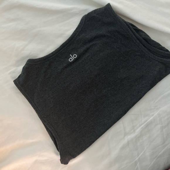 Alo yoga gray tank top - Picture 4 of 4